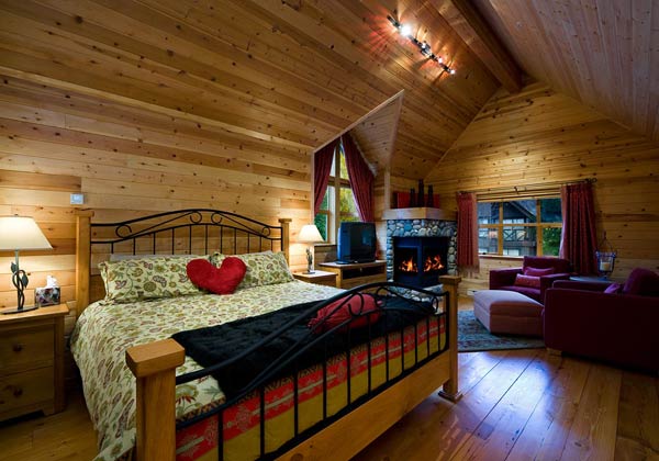 Pinnacle Ridge Whistler 34 Master Bedroom