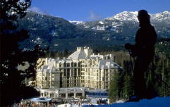 Whistelr Resort Hotels Pan Pacific Mountainside exterior