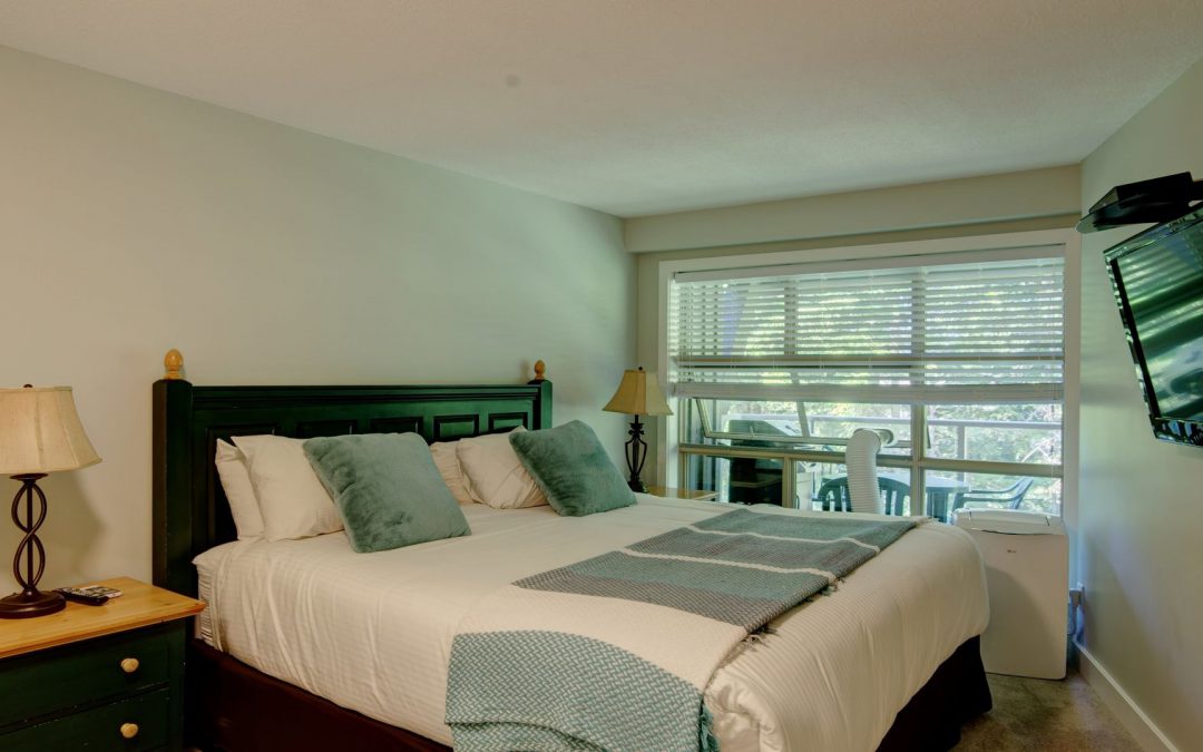 1 Bedroom Aspens Ski In Ski Out on Blackcomb #417