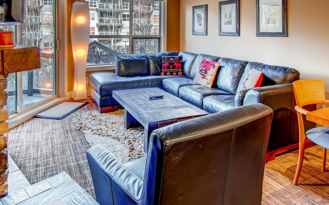 2 Bedroom Aspens Ski In Ski Out on Blackcomb #258
