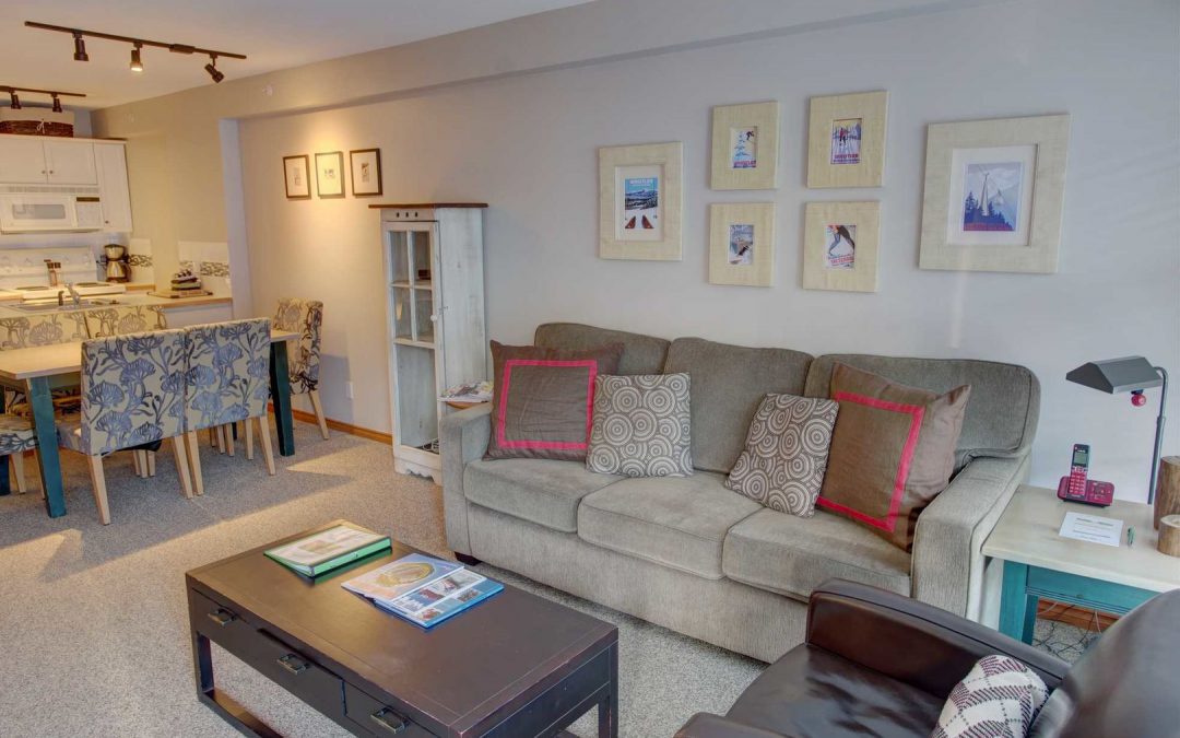 Aspens 1 Bedroom Ski In Ski Out on Blackcomb #545