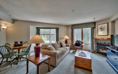 Hearthstone Lodge Studio + Den Sun Peaks