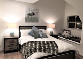 Creekside Lake Placid Lodge Whistler