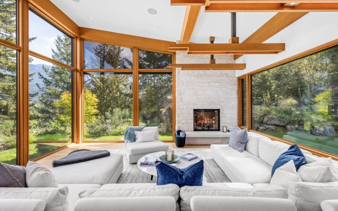 5 Bedroom Whistler View Chalet – Falcon View