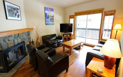 Snowy Creek Whistler 5 Bedroom Ski In Ski Out