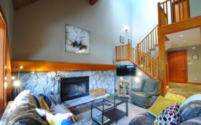 Whistler Accommodation Pinnacle Ridge 4 Bedroom