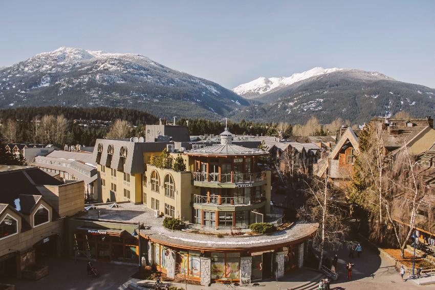 Whistler Village Luxury Condo Carleton Lodge (1) | Whistler Luxury Home