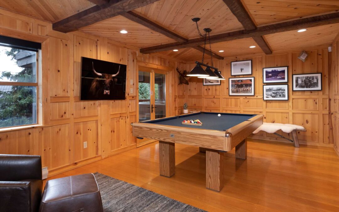 6 Bedroom Whistler Ski in Ski Out Pinnacle Ridge