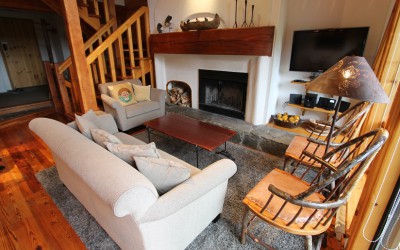 Whistler Pinnacle Ridge 3 Bedroom + Den